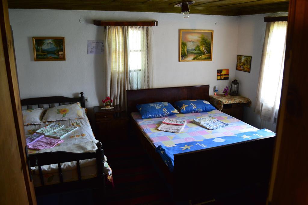 Obedinenie The Old House Guest House חדר תמונה